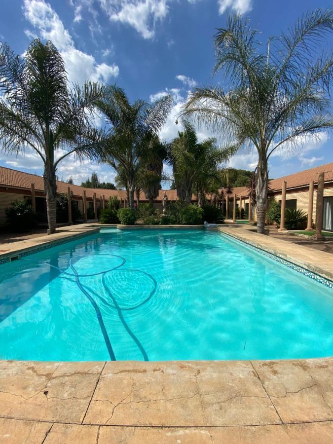 Tamarisk Guest Lodge Benoni Zewnętrze zdjęcie